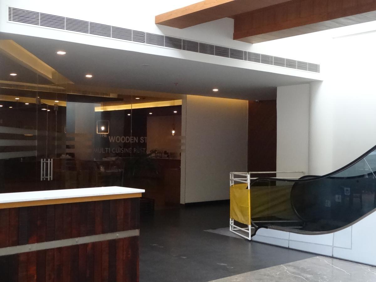 Woodies Bleisure Hotel Kozhikode Eksteriør bilde